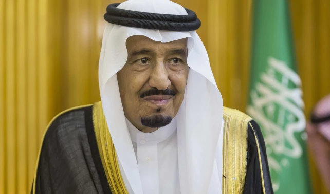 Raja Salman Bagikan Undangan Umroh Gratis Untuk Tokoh Islam di Seluruh Dunia