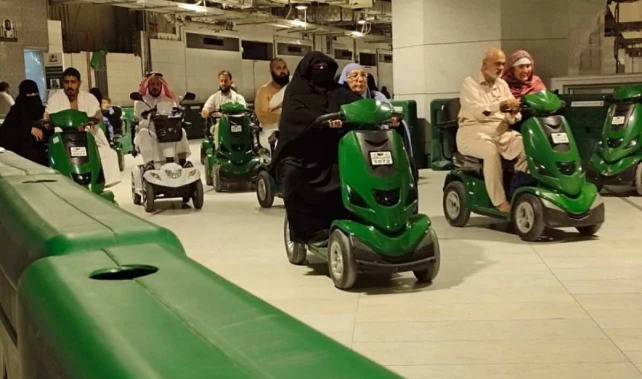 Arab Saudi Izinkan Sepeda Listrik dan Skuter Masuk Tempat Suci di Mekkah